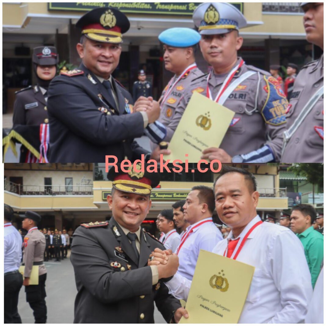 Dedikasi dan Prestasi Diganjar Reward, Kapolres Lumajang Apresiasi Anggota dan Warga Dedikasi dan Prestasi Diganjar Reward, Kapolres Lumajang Apresiasi Anggota dan Warga