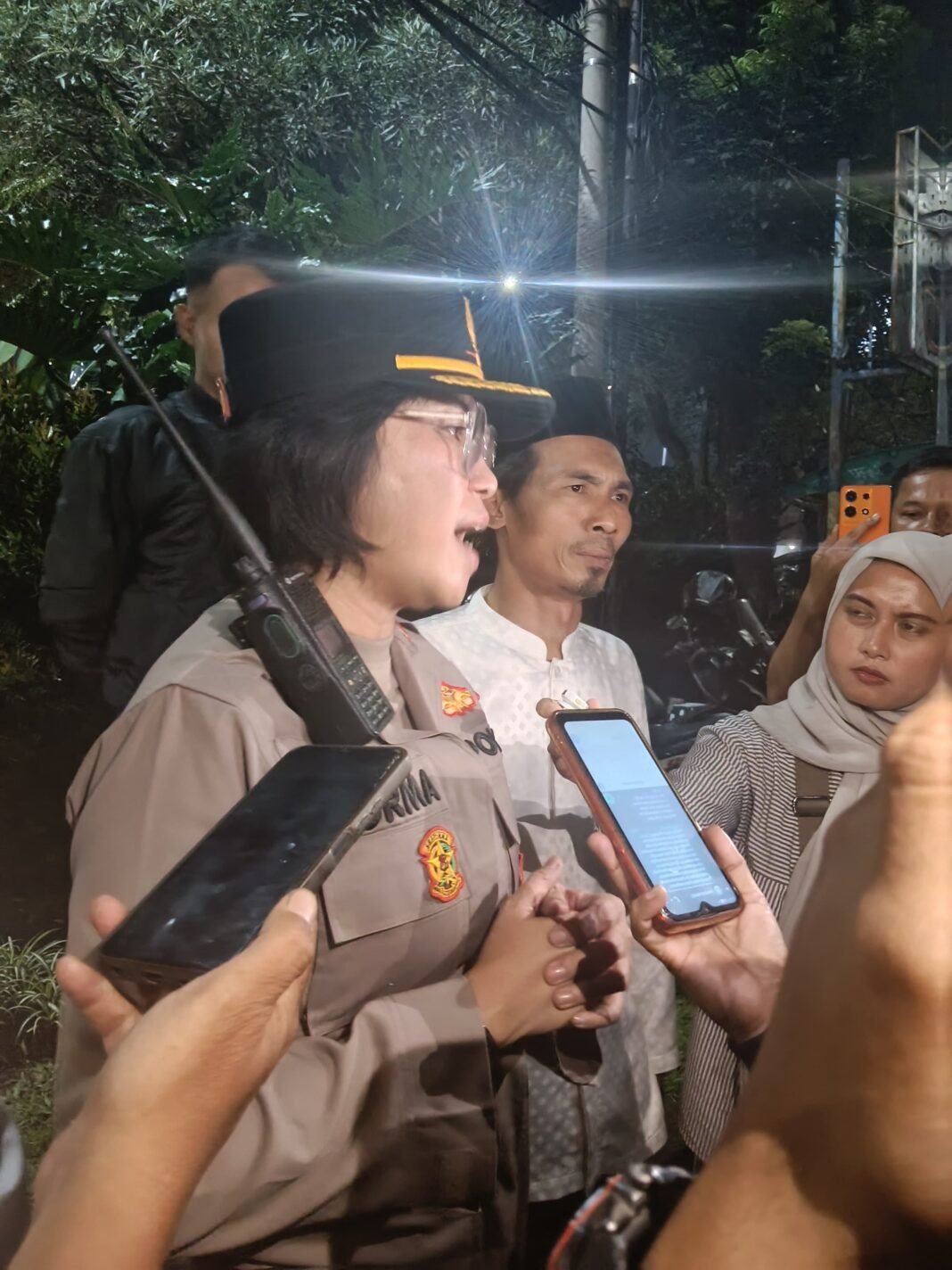 Polisi Pastikan Mediasi Wajib Digelar, Warga Desak Penutupan Party Station Hotel Kartika One Polisi Pastikan Mediasi Wajib Digelar, Warga Desak Penutupan Party Station Hotel Kartika One