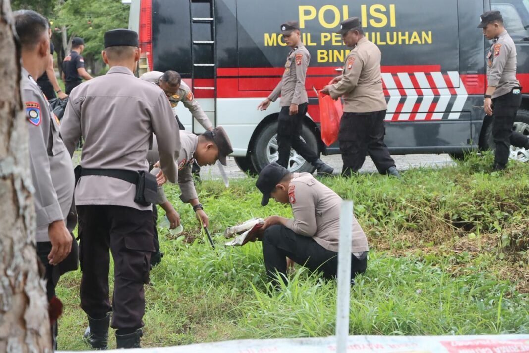 Polres Mateng Gelar Aksi Indonesia Bersih di KTM Tobadak, Wujud Nyata Kepedulian Lingkungan Polres Mateng Gelar Aksi Indonesia Bersih di KTM Tobadak, Wujud Nyata Kepedulian Lingkungan