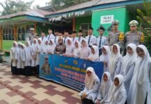Sat Lantas Polres Langkat “Goes to School” di MTsN 3 Langkat, Bangun Budaya Tertib Berlalu Lintas Sejak Dini