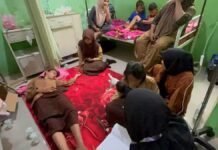 15 Siswa Tumbang Usai Santap MBG, JOL Mengamuk, “Tutup Dapur Bermasalah Sekarang Juga!”