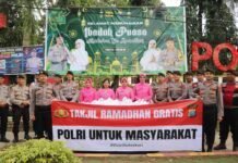 Polres Langkat Tebar Kebaikan Ramadhan, 200 Paket Takjil Dibagikan ke Pengguna Jalan