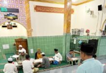 Warga Binaan Lapas Banyuwangi Rampungkan Al-Qur’an Raksasa, Kini Digunakan Rutin untuk Tadarus