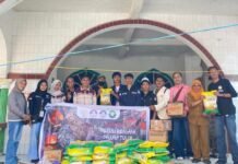 Mahasiswa Unika Tomakaka Mamuju Salurkan Bantuan untuk Korban Kebakaran Balanipa