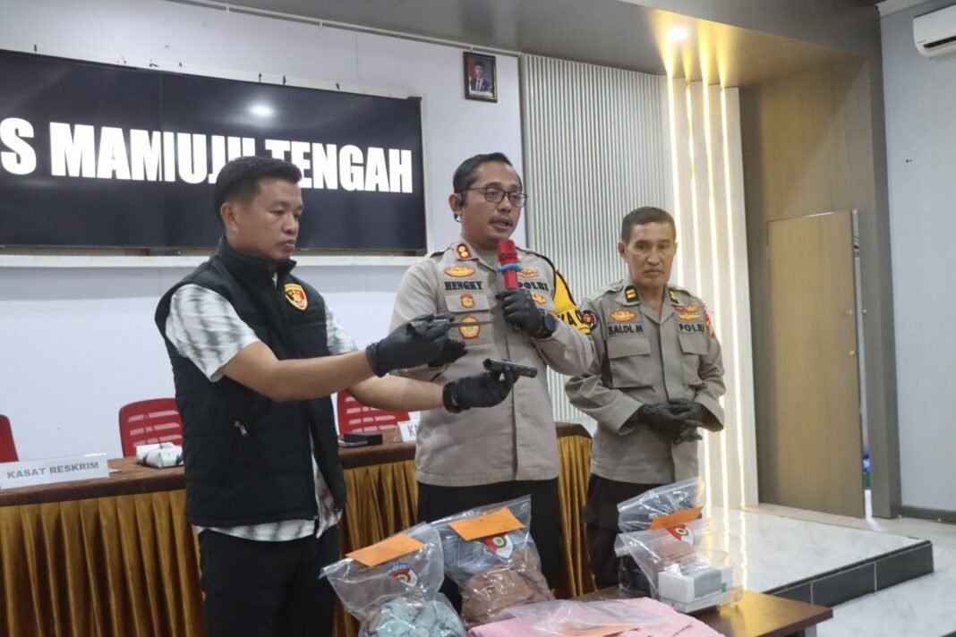 Kurir Perempuan Jadi Korban Kekerasan, Residivis Ditangkap Polisi Saat Kabur Naik Angkutan Umum Kurir Perempuan Jadi Korban Kekerasan, Residivis Ditangkap Polisi Saat Kabur Naik Angkutan Umum