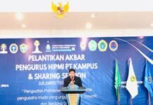 PELANTIKAN AKBAR PENGURUS HIMPUNAN MUDA INDONESIA (HIPMI) PT KAMPUS SE-SULAWESI TENGGARA PELANTIKAN AKBAR PENGURUS HIPMI PT KAMPUS SULAWESI TENGGARA.