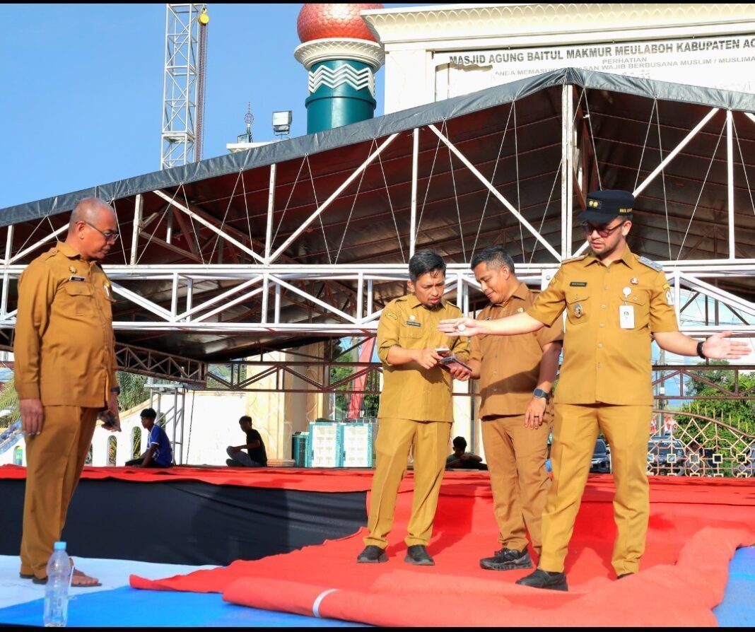Wabup Aceh Barat Said Fadheil Bersama Plt. Sekda Dr.Kurdi Tinjau Kesiapan Venue Pelaksanaan Tabligh Akbar Wabup Aceh Barat Said Fadheil Bersama Plt. Sekda Dr.Kurdi Tinjau Kesiapan Venue Pelaksanaan Tabligh Akbar
