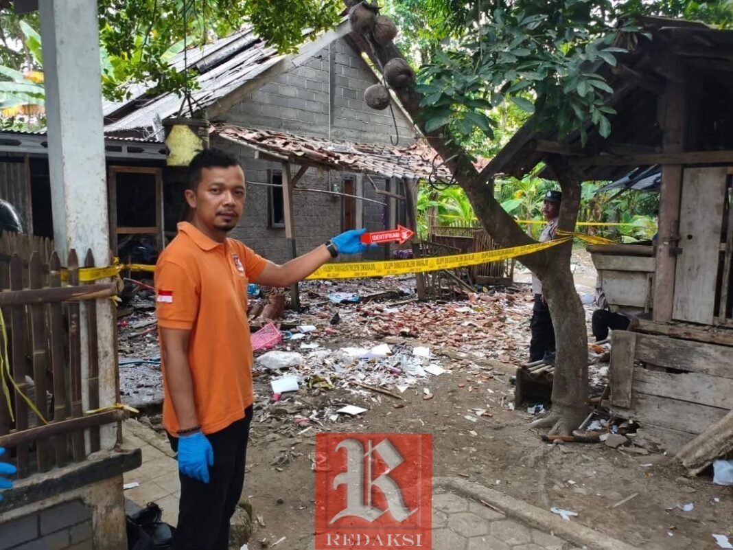 Ledakan Mercon di Pituruh Purworejo: 5 Orang Luka-Luka dan Rumah Rusak Berat Ledakan Mercon di Pituruh Purworejo: 5 Orang Luka-Luka dan Rumah Rusak Berat