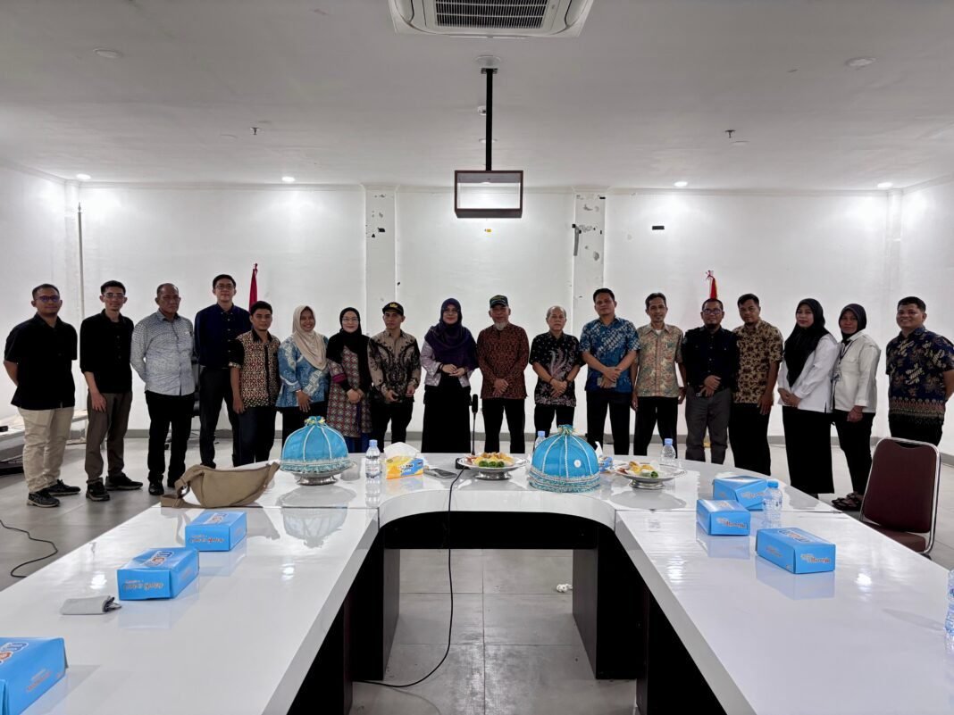 Kolaborasi Internasional Dorong Transformasi Rumput Laut, Pemkab Mamuju Perkuat Ekonomi Biru Kolaborasi Internasional Dorong Transformasi Rumput Laut, Pemkab Mamuju Perkuat Ekonomi Biru