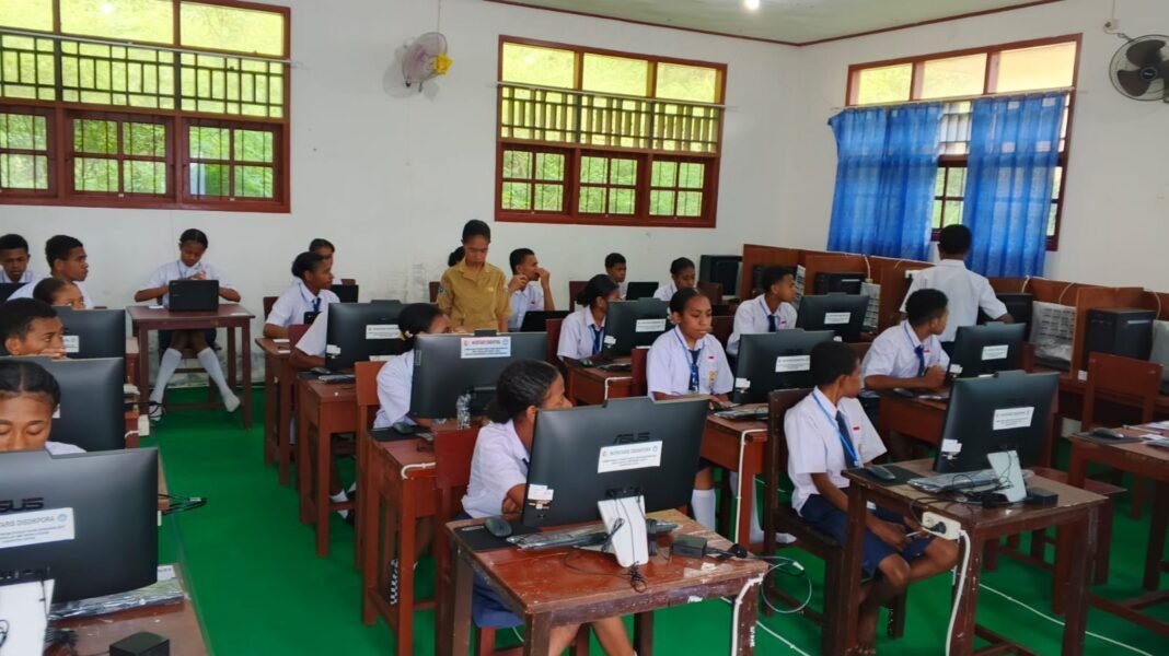 Pelaksanaan Tes Kemampuan Akademik Berlangsung Kondusif di SMP Negeri 4 Kokas Pelaksanaan Tes Kemampuan Akademik Berlangsung Kondusif di SMP Negeri 4 Kokas