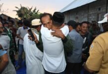 Tangis Haru Warnai Perdamaian Warga Sibenpopo–Banemo, Polri Tekankan Persaudaraan