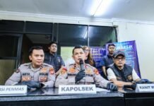 *Polisi Gerak Cepat! 2 Copet Viral di Jatinegara Ditangkap dalam Hitungan Jam, Sebuah Sajam Disita*