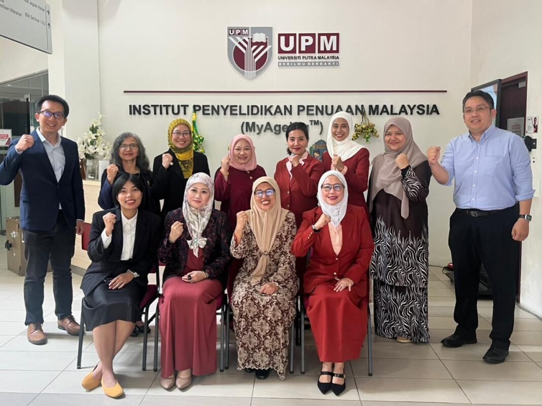 Kongres Wanita Indonesia (KOWANI) Perkuat Peran Strategis Indonesia dalam Inklusi Digital Lansia ASEAN Kongres Wanita Indonesia (KOWANI) Perkuat Peran Strategis Indonesia dalam Inklusi Digital Lansia ASEAN
