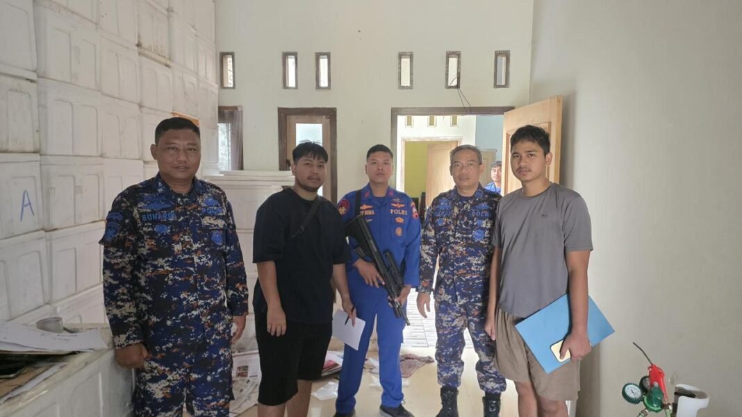 *POLDA METRO JAYA BONGKAR CLANDESTINE LABORATORY NARKOTIKA DI SEMARANG, SELAMATKAN LEBIH DARI 4,3 JUTA JIWA* *POLDA METRO JAYA BONGKAR CLANDESTINE LABORATORY NARKOTIKA DI SEMARANG, SELAMATKAN LEBIH DARI 4,3 JUTA JIWA*