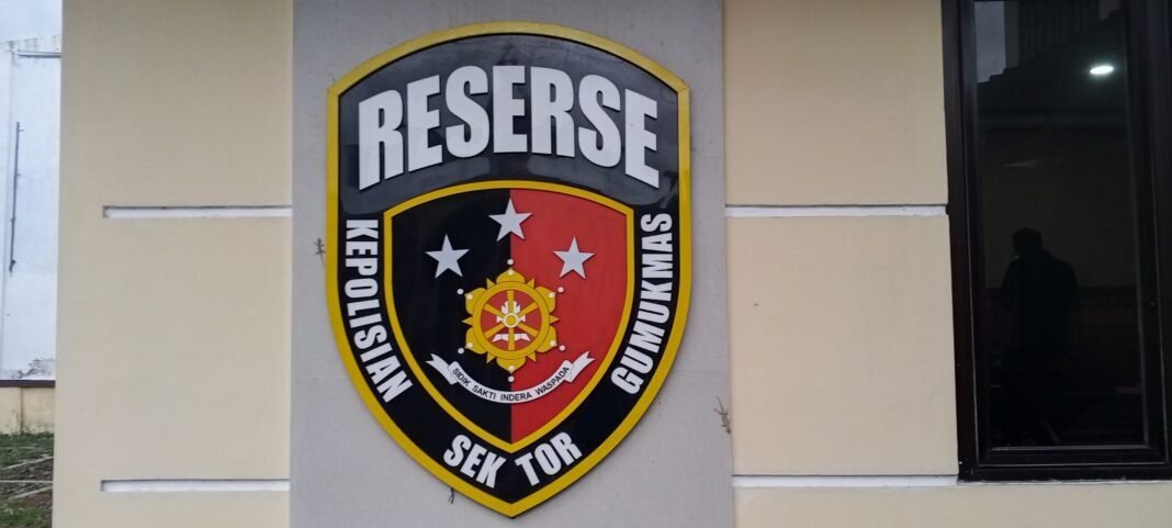 Pengancaman Bersabit di Gumukmas Memanas, Mediasi Gagal, Hukum Harus Tegas Pengancaman Bersabit di Gumukmas Memanas, Mediasi Gagal, Hukum Harus Tegas