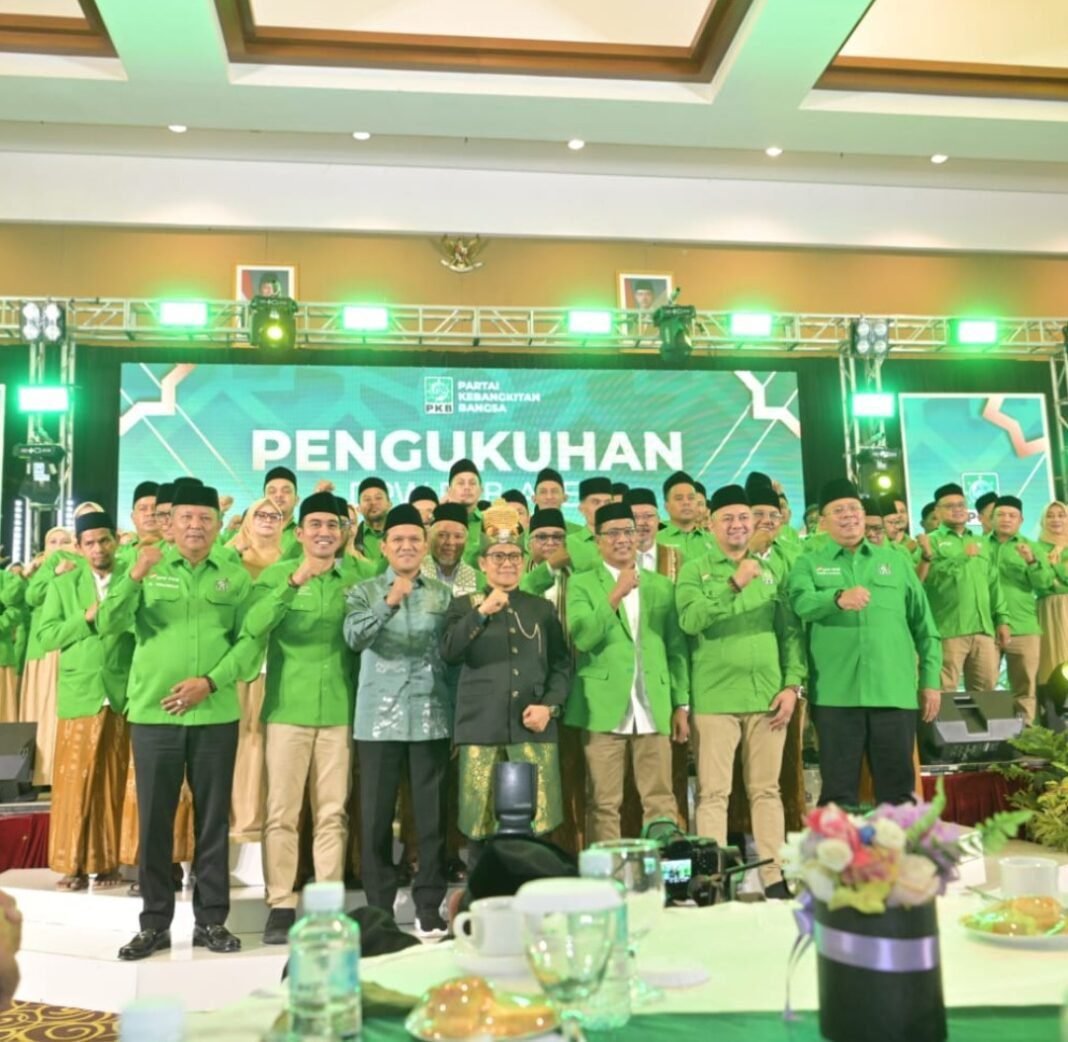 Wagub Aceh Hadiri Pengukuhan DPW PKB,Serukan Persatuan Untuk Pembangunan Daerah Wagub Aceh Hadiri Pengukuhan DPW PKB,Serukan Persatuan Untuk Pembangunan Daerah