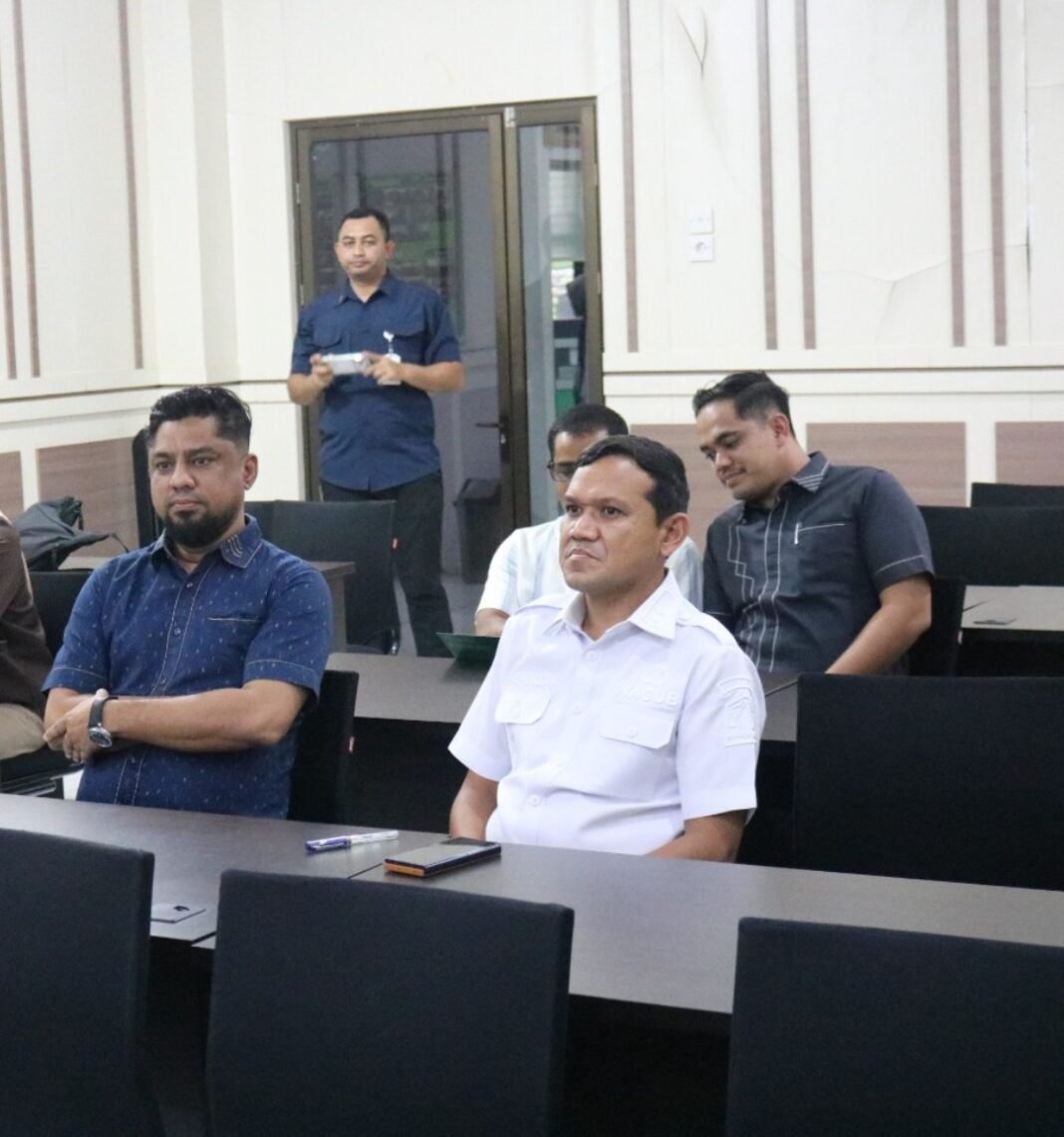 Wagub Aceh Tetap Kuliah di Tengah Tugas , Rektor USK Beri Apresiasi Wagub Aceh Tetap Kuliah di Tengah Tugas , Rektor USK Beri Apresiasi