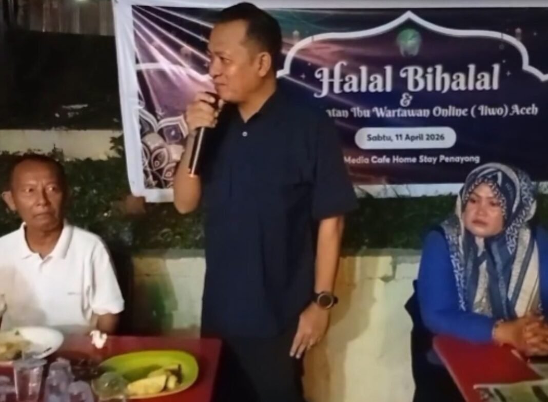 Eratkan Tali Persaudaraan, IWO Aceh Gelar Halal Bihalal Dan Rutinan Arisan Eratkan Tali Persaudaraan, IWO Aceh Gelar Halal Bihalal Dan Rutinan Arisan