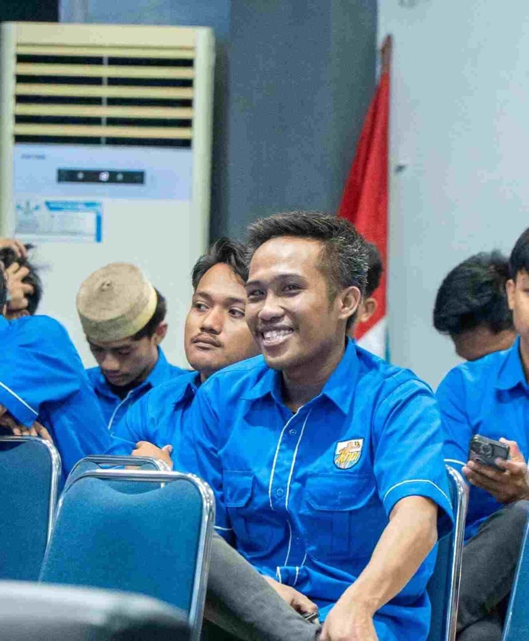 JOL Seret PLN UP3 Mamuju dan UP2K Sulbar ke Ranah Hukum, Dugaan Pungli hingga Laporan Fiktif Mengemuka JOL Seret PLN UP3 Mamuju dan UP2K Sulbar ke Ranah Hukum, Dugaan Pungli hingga Laporan Fiktif Mengemuka