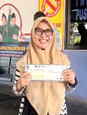 *Samsat Jakpus Tuai Respons Positif, Pelayanan Dinilai Mudah dan Cepat* *Samsat Jakpus Tuai Respons Positif, Pelayanan Dinilai Mudah dan Cepat*