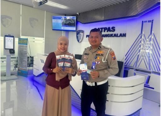 Komitmen Pelayanan Prima, Satpas Polres Bangkalan Ajak Masyarakat Urus SIM Tanpa Calo Komitmen Pelayanan Prima, Satpas Polres Bangkalan Ajak Masyarakat Urus SIM Tanpa Calo
