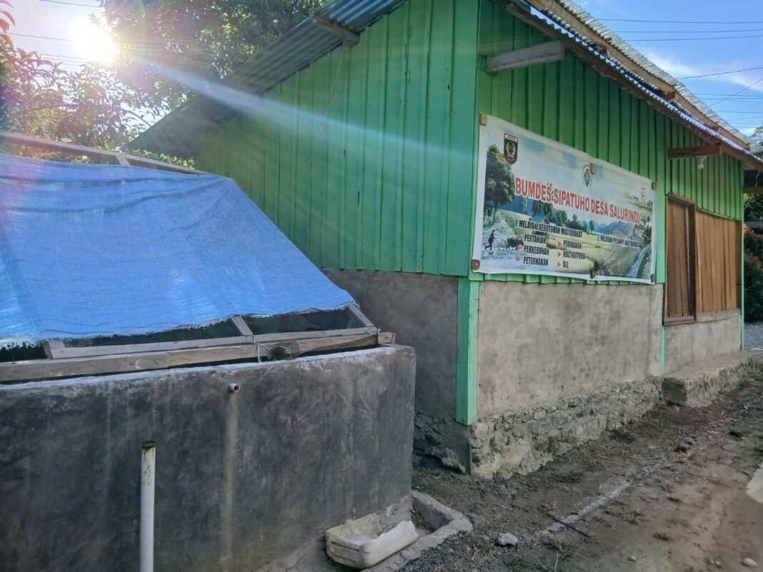 Rapat Desa Berubah Jadi βPengadilanβ: Ketua BUMDes Salurindu Mundur Usai Diserbu Pertanyaan Warga Rapat Desa Berubah Jadi βPengadilanβ: Ketua BUMDes Salurindu Mundur Usai Diserbu Pertanyaan Warga