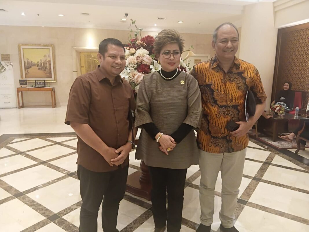 Senator Maya Rumantir Ajak Masyarakat Jaga Persatuan di Peringatan 10 Tahun Pergerakan Indonesia Maju Senator Maya Rumantir Ajak Masyarakat Jaga Persatuan di Peringatan 10 Tahun Pergerakan Indonesia Maju