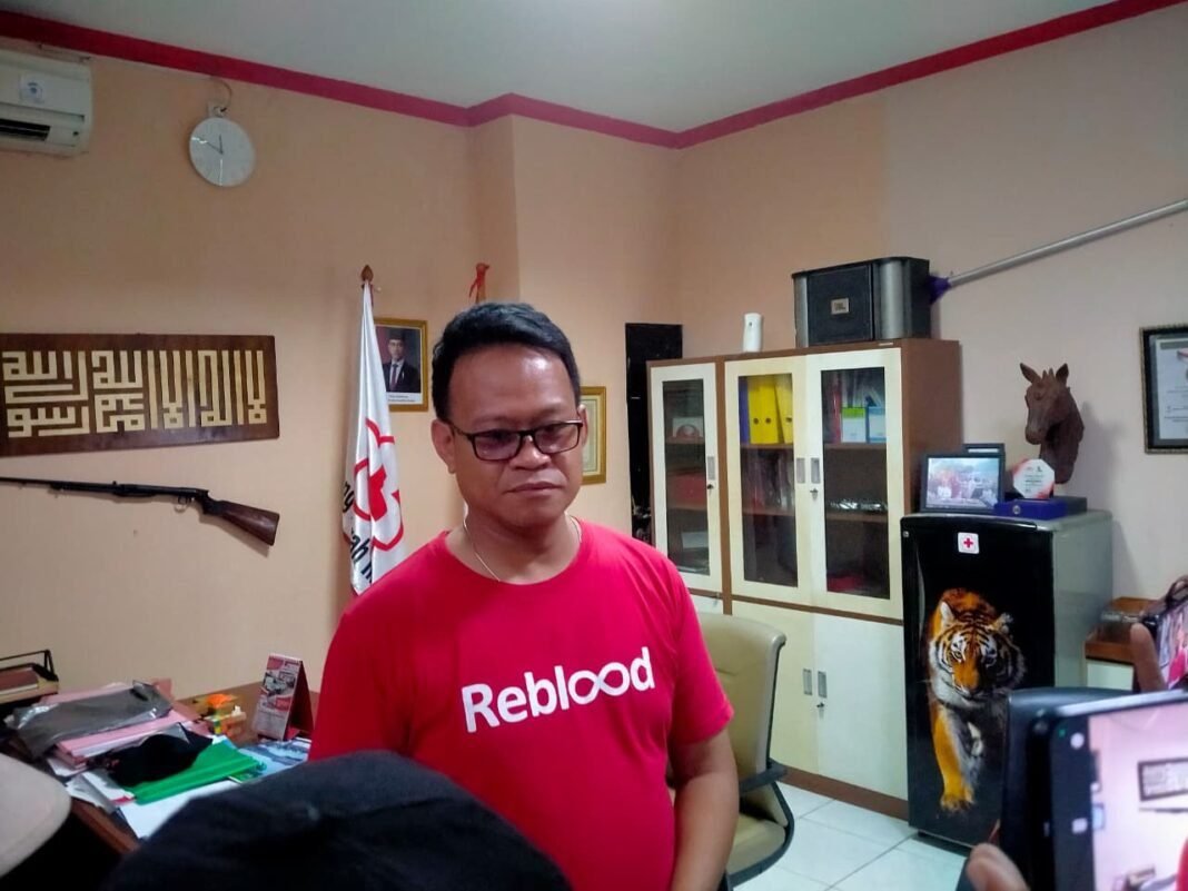 PMI Jakarta Utara Gaungkan “Qurban Kemanusiaan” 1447 H, Ribuan Warga Rasakan Manfaat Kepedulian Sosial PMI Jakarta Utara Gaungkan “Qurban Kemanusiaan” 1447 H, Ribuan Warga Rasakan Manfaat Kepedulian Sosial
