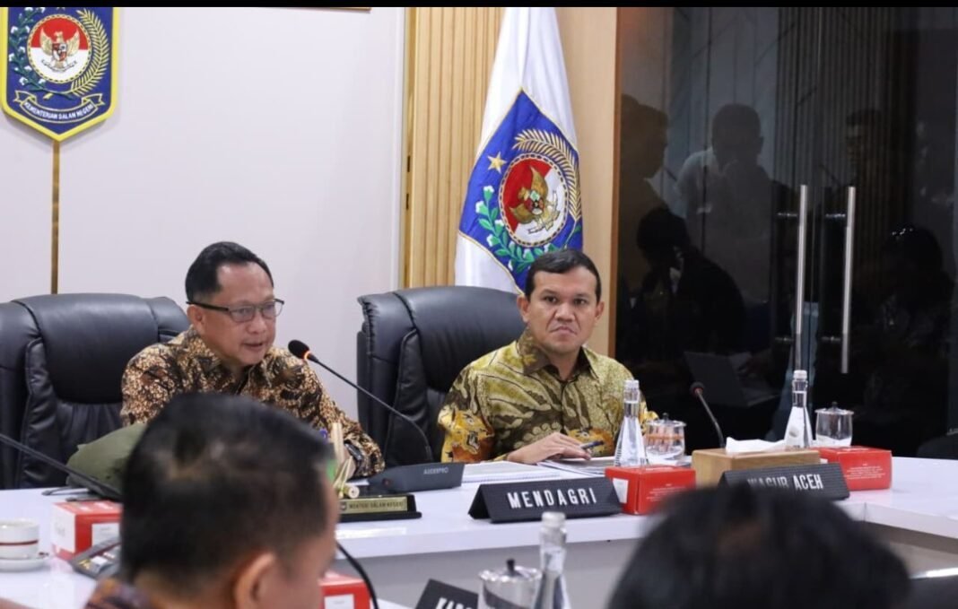 Fadhlullah Perkuat Lobi ke Pusat, Aceh Genjot Pemulihan dan Penguatan Fiskal Daerah Fadhlullah Perkuat Lobi ke Pusat, Aceh Genjot Pemulihan dan Penguatan Fiskal Daerah