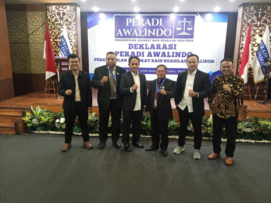 PERADI AWALINDO Gelar Deklarasi Untuk Penguatan Peran Advokat Di Tengah Masyarakat Meraih Rasa Keadilanβ PERADI AWALINDO Gelar Deklarasi Untuk Penguatan Peran Advokat Di Tengah Masyarakat Meraih Rasa Keadilanβ