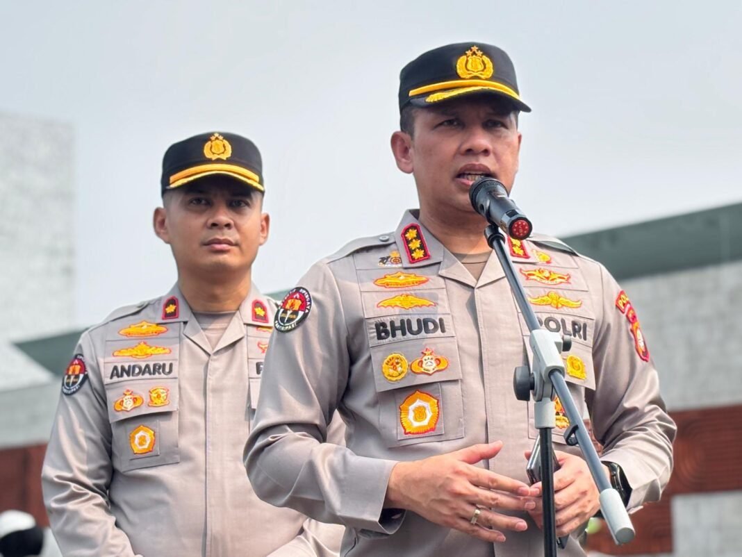 *Polda Metro Jaya Siagakan 4.131 Personel Layani Aksi Penyampaian Pendapat di Jakarta* *Polda Metro Jaya Siagakan 4.131 Personel Layani Aksi Penyampaian Pendapat di Jakarta*
