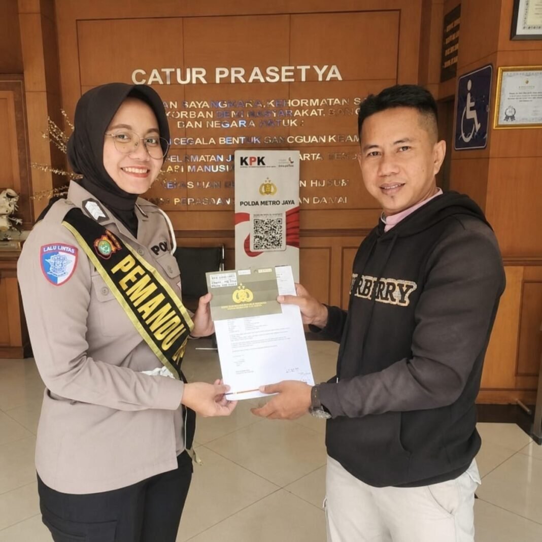 *Pelayanan BPKB Polda Metro Jaya Dapat Apresiasi dari Masyarakat* *Pelayanan BPKB Polda Metro Jaya Dapat Apresiasi dari Masyarakat*