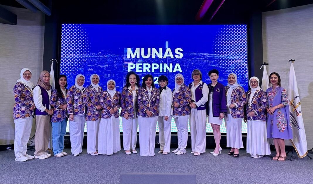 Aklamasi di MUNAS III, Veve Safitri Kembali Pimpin PERPINA dan Perkuat Kepemimpinan Perempuan Indonesia Aklamasi di MUNAS III, Veve Safitri Kembali Pimpin PERPINA dan Perkuat Kepemimpinan Perempuan Indonesia
