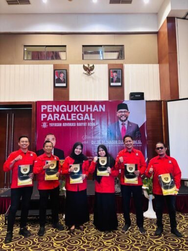 Delapan Pegawai Perumdam Tirta Mountala Resmi Sandang Certified Paralegal Delapan Pegawai Perumdam Tirta Mountala Resmi Sandang Certified Paralegal
