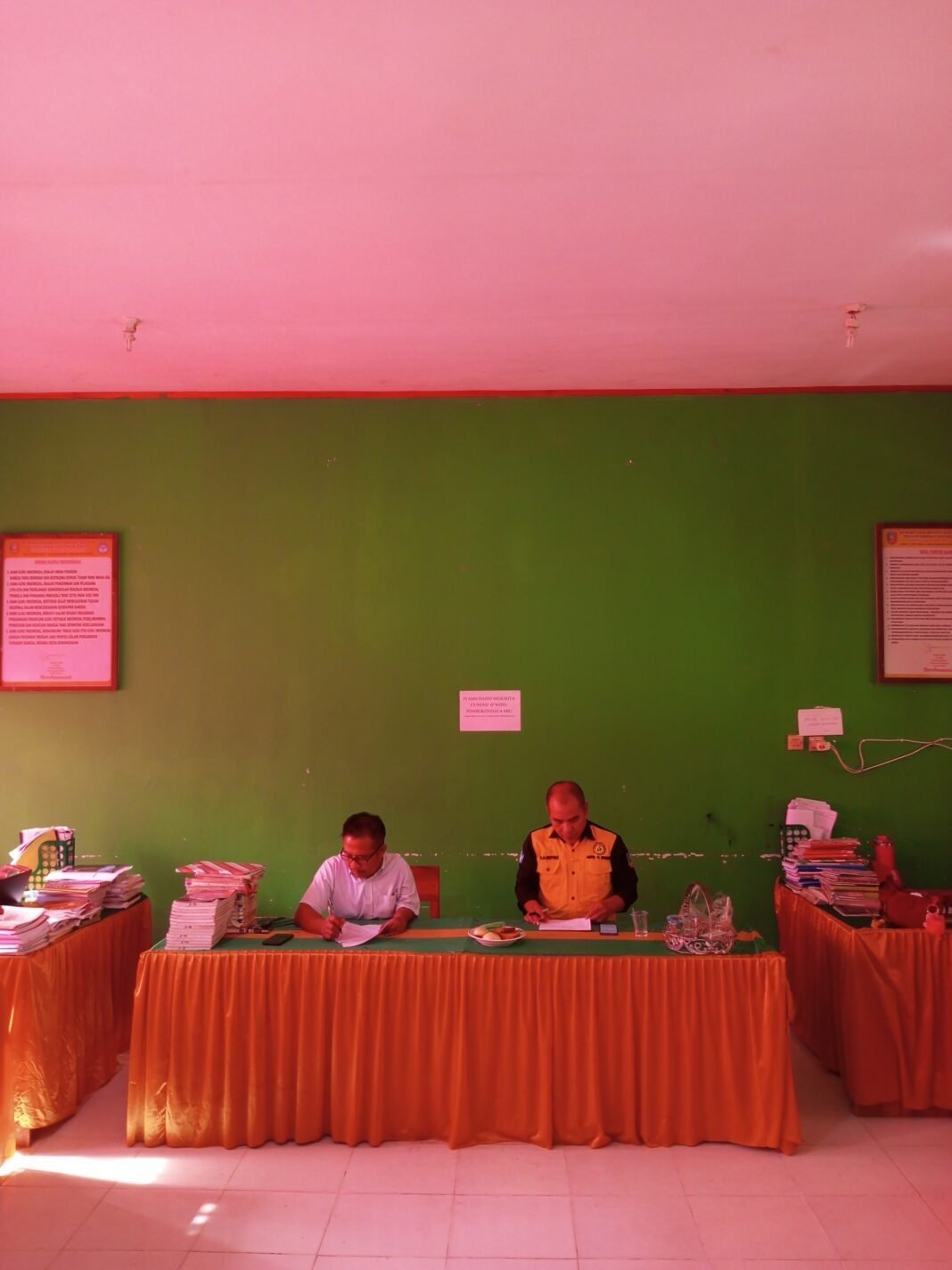 SMP NEGERI 41 KONSEL GELAR RAPAT KENAIKAN KELAS, TEMUKAN SOLUSI TERBAIK UNTUK SISWA SMP NEGERI 41 KONSEL GELAR RAPAT KENAIKAN KELAS, TEMUKAN SOLUSI TERBAIK UNTUK SISWA
