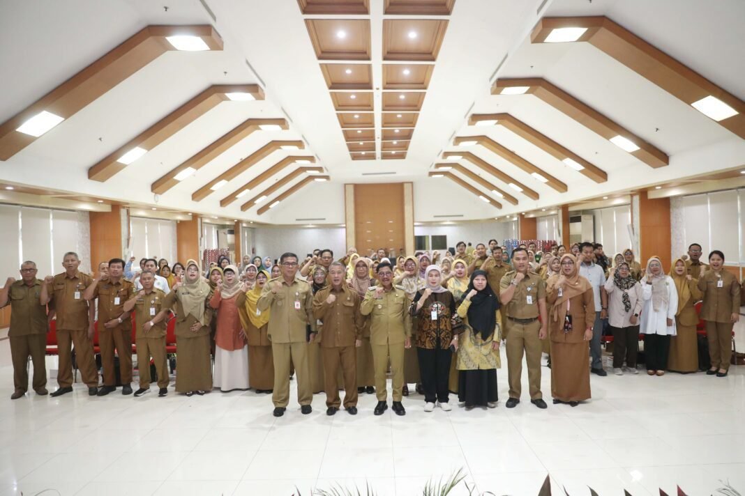 Wali Kota Sachrudin Launching Lomba PRLH, Perkuat Budaya Peduli Lingkungan di Sekolah Wali Kota Sachrudin Launching Lomba PRLH, Perkuat Budaya Peduli Lingkungan di Sekolah