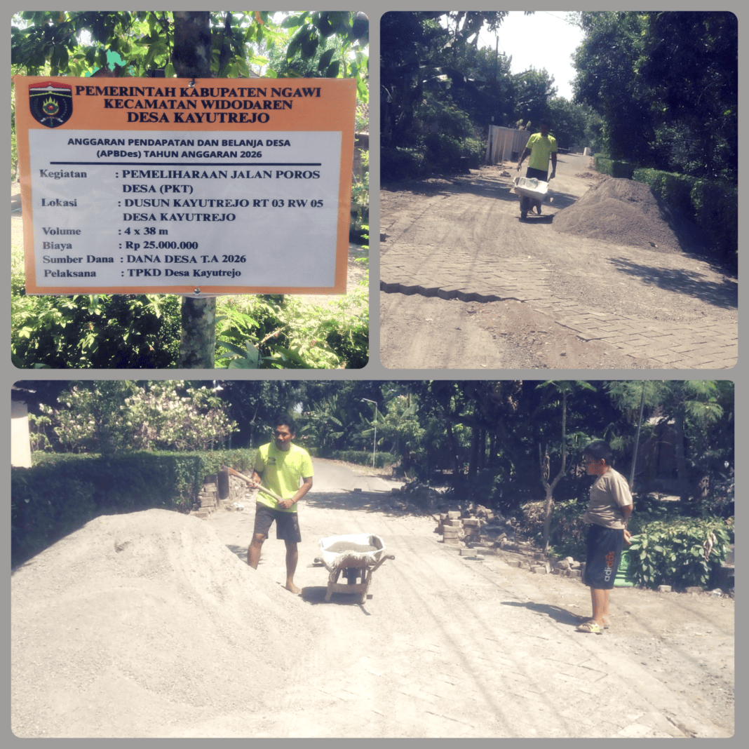 Pemdes Kayutrejo Laksanakan PKT Perbaikan Jalan Poros Pemdes Kayutrejo Laksanakan PKT Perbaikan Jalan Poros