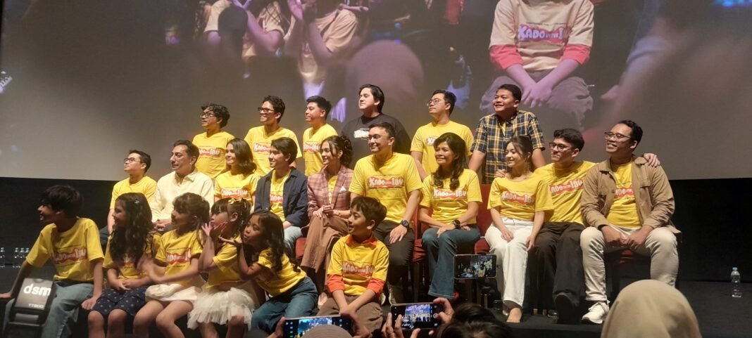 “Kado untuk Ibu” Mengajak Penonton Pulang ke Pelukan Keluarga Lewat Kisah yang Menyentuh Hati “Kado untuk Ibu” Mengajak Penonton Pulang ke Pelukan Keluarga Lewat Kisah yang Menyentuh Hati