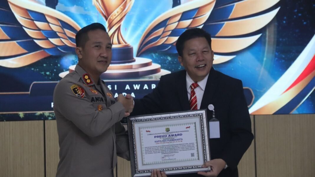 Polres Purwakarta Raih Presisi Award 2026 dari LEMKAPI Polres Purwakarta Raih Presisi Award 2026 dari LEMKAPI