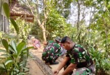 Satgas TMMD Reguler Ke-129 Kodim 0708 Purworejo Anyam Besi Penguat Sloof Pondasi RTLH di Desa Watuduwur