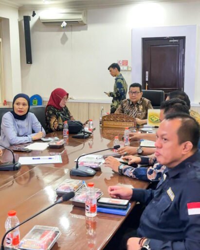 Sekda Muba Ikuti Webinar Kemendagri, Perkuat Strategi Pendanaan Pembangunan Daerah Sekda Muba Ikuti Webinar Kemendagri, Perkuat Strategi Pendanaan Pembangunan Daerah