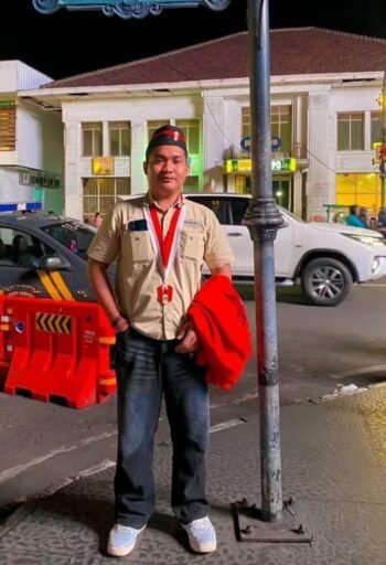 GMNI Mamuju Desak Pemprov Sulbar Bangun Sentra UMKM dan Tuntaskan RTRW GMNI Mamuju Desak Pemprov Sulbar Bangun Sentra UMKM dan Tuntaskan RTRW
