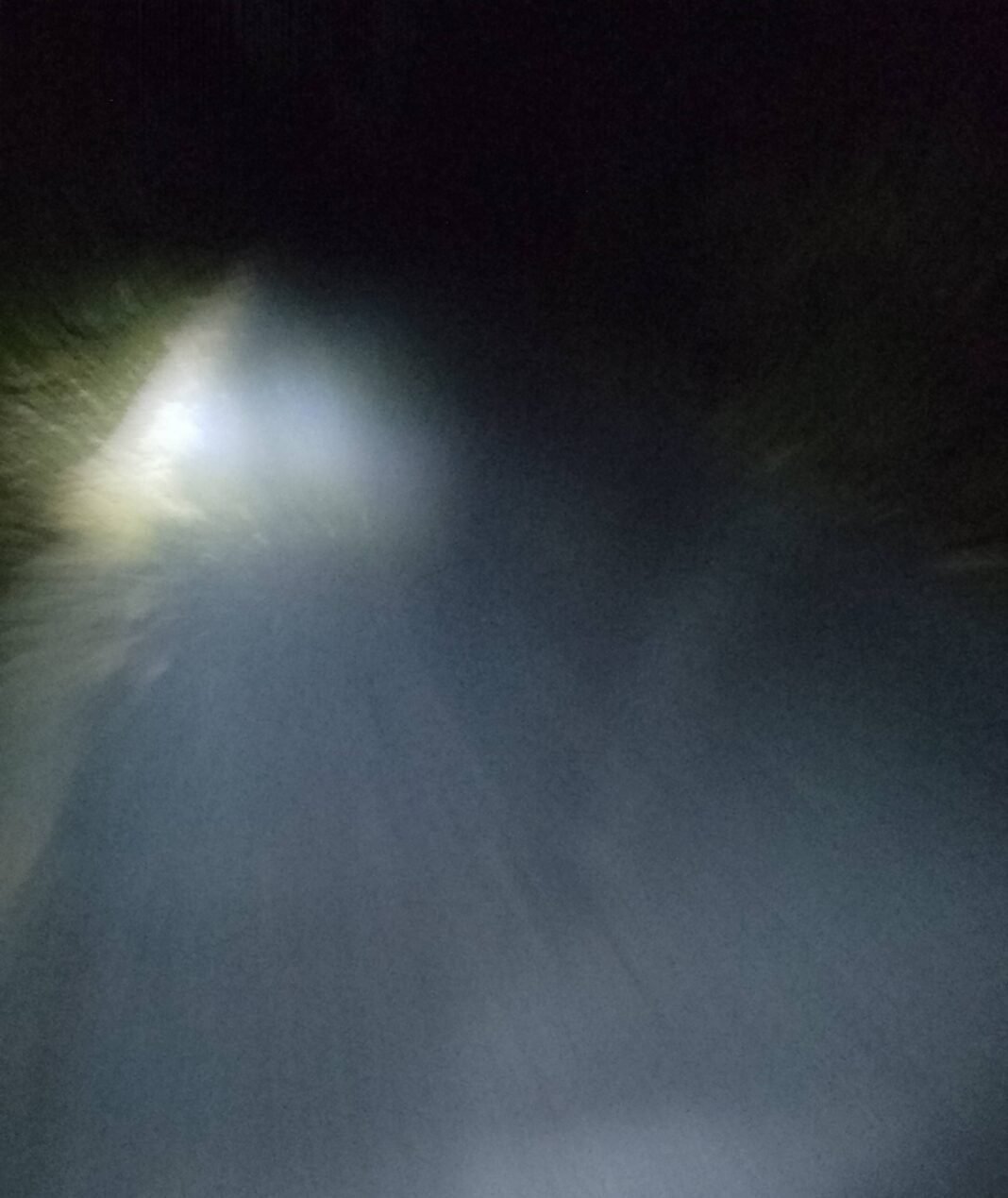 Kondisi Jalan Gelap Gulita, Warga Minta Pihak Terkait Dipasang Penerangan Jalan Kondisi Jalan Gelap Gulita, Warga Minta Pihak Terkait Dipasang Penerangan Jalan