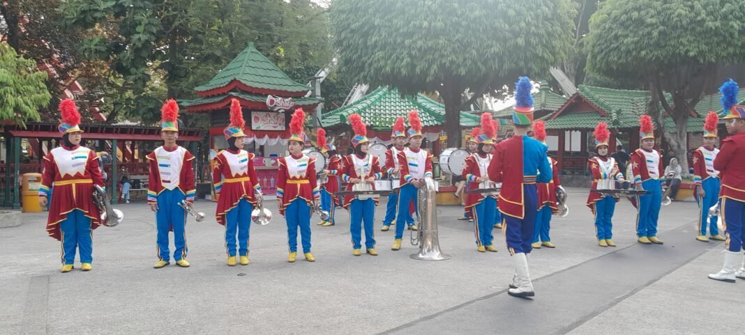 Merdekaria 2026 di Dufan Enam Lomba Rakyat Sulap Hari Kemerdekaan Jadi Pesta Penuh Tawa Merdekaria 2026 di Dufan Enam Lomba Rakyat Sulap Hari Kemerdekaan Jadi Pesta Penuh Tawa