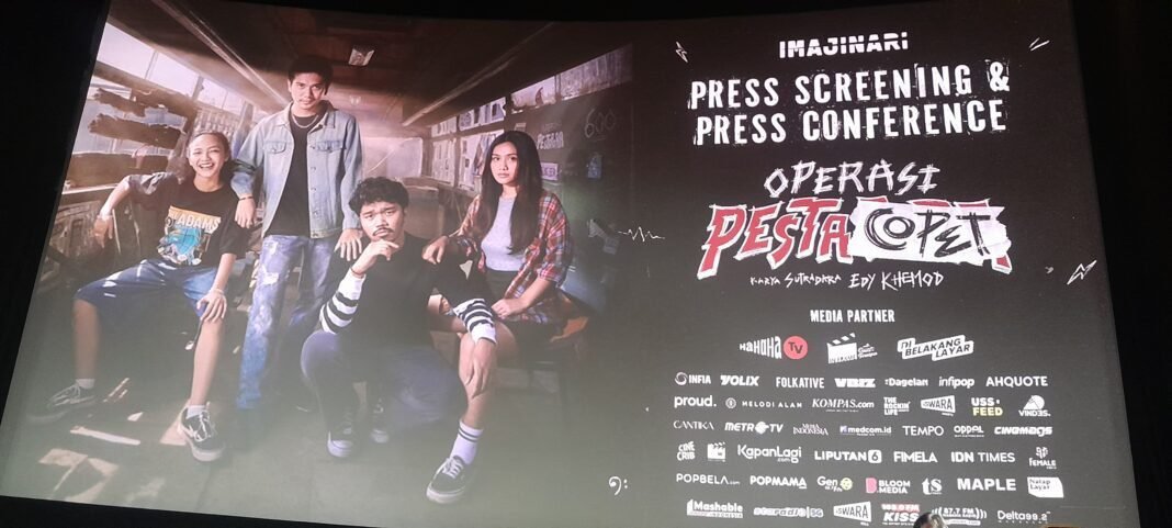 Bukan Cuma Aksi Copet, “Operasi Pesta Copet” Bawa Drama Bertahan Hidup ke Tengah Riuh Festival Musik Bukan Cuma Aksi Copet, “Operasi Pesta Copet” Bawa Drama Bertahan Hidup ke Tengah Riuh Festival Musik