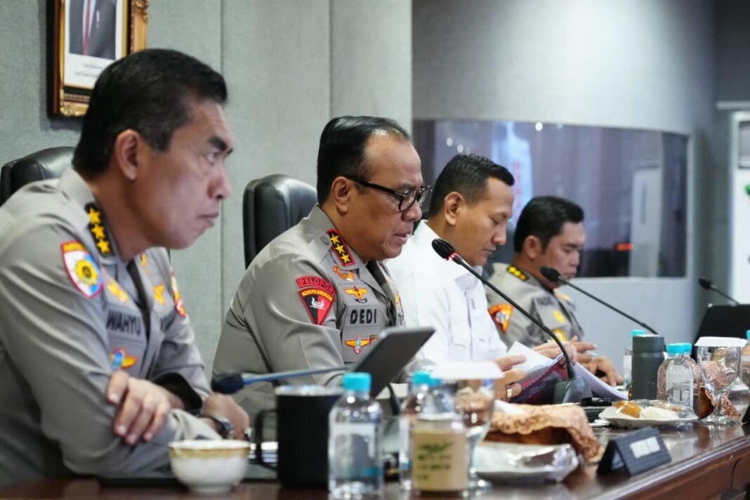 TindakLanjutiArahanPresiden,WakapolridanWamenKehutananKonsolidasikanLangkah NasionalHadapi El NinodanKarhutla TindakLanjutiArahanPresiden,WakapolridanWamenKehutananKonsolidasikanLangkah NasionalHadapi El NinodanKarhutla