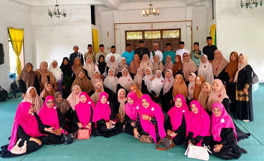 PERKUAT UKHUWAH LEWAT LANGKAT BERSHOLAWAT, PD MABMI LANGKAT BAHAS PERSIAPAN DOA UNTUK NEGERI PERKUAT UKHUWAH LEWAT LANGKAT BERSHOLAWAT, PD MABMI LANGKAT BAHAS PERSIAPAN DOA UNTUK NEGERI