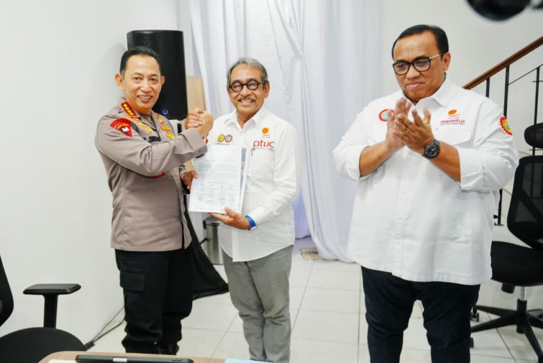 Pakar hukum Dorong polri tidak tegas konten medsos Yang mengandung provokasi Pakar hukum Dorong polri tidak tegas konten medsos Yang mengandung provokasi