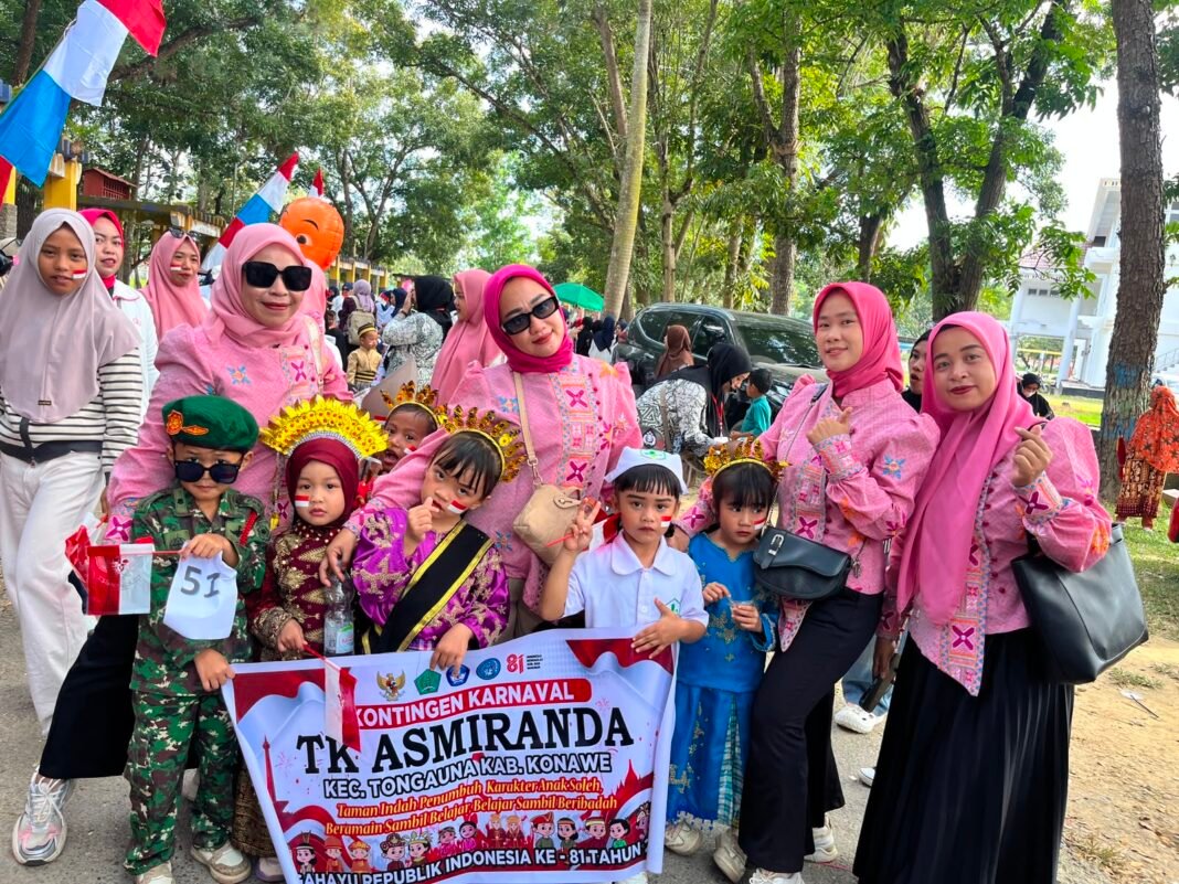 TK Asmiranda Tongauna Semarakkan Pawai HUT RI ke-81 di Pelataran Kantor Bupati Konawe TK Asmiranda Tongauna Semarakkan Pawai HUT RI ke-81 di Pelataran Kantor Bupati Konawe