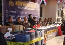 Polres Probolinggo ungkap kejahatan jalanan dan Peredaran miras lintas daerah Amankan sejumlah tersangka